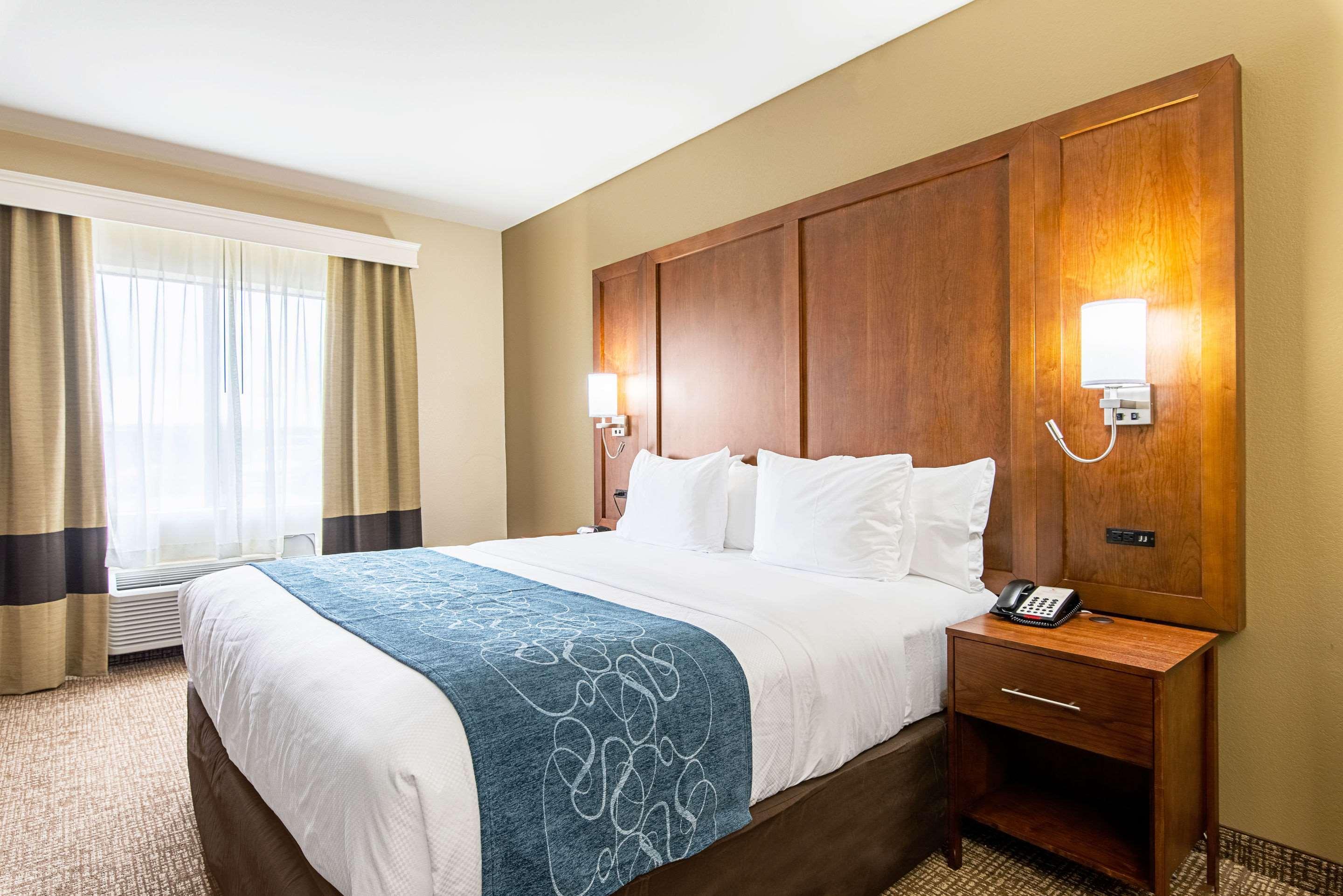 Comfort Inn & Suites Pine Bluff Extérieur photo