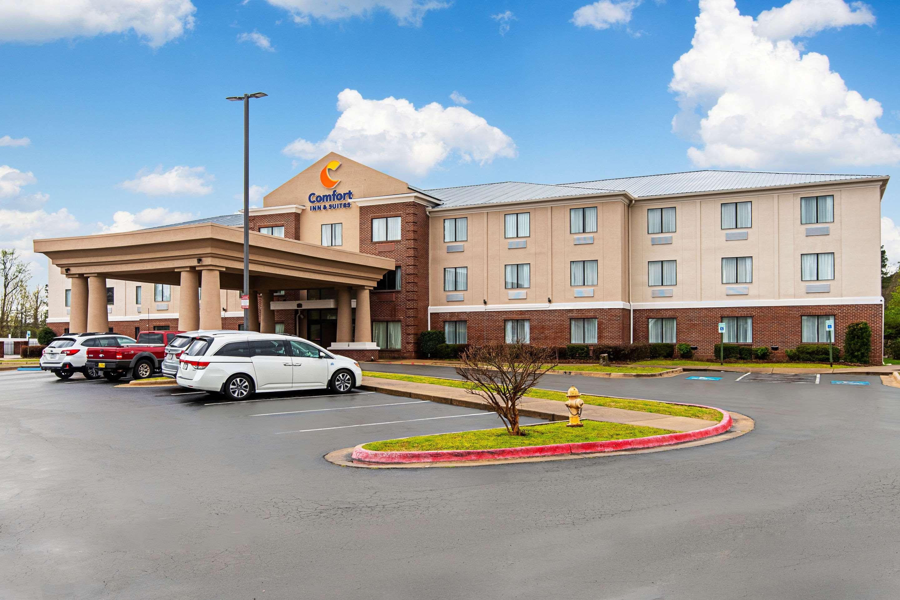 Comfort Inn & Suites Pine Bluff Extérieur photo